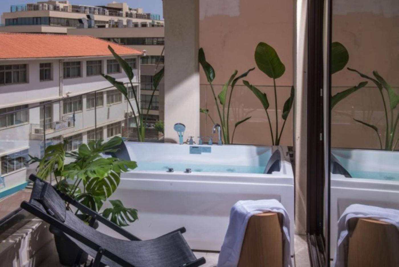 Centro Vero Suites By Omilos Hotels Heraklion  Exterior photo